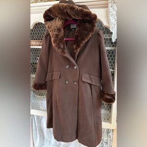 Women's Brown Fur-Trimmed Hooded Vintage Coat -SEE MEASUREMENTS
